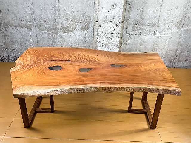 SALE期間限定特価】赤ケヤキ一枚板 164～188×89〜113cm 【天板のみ】No