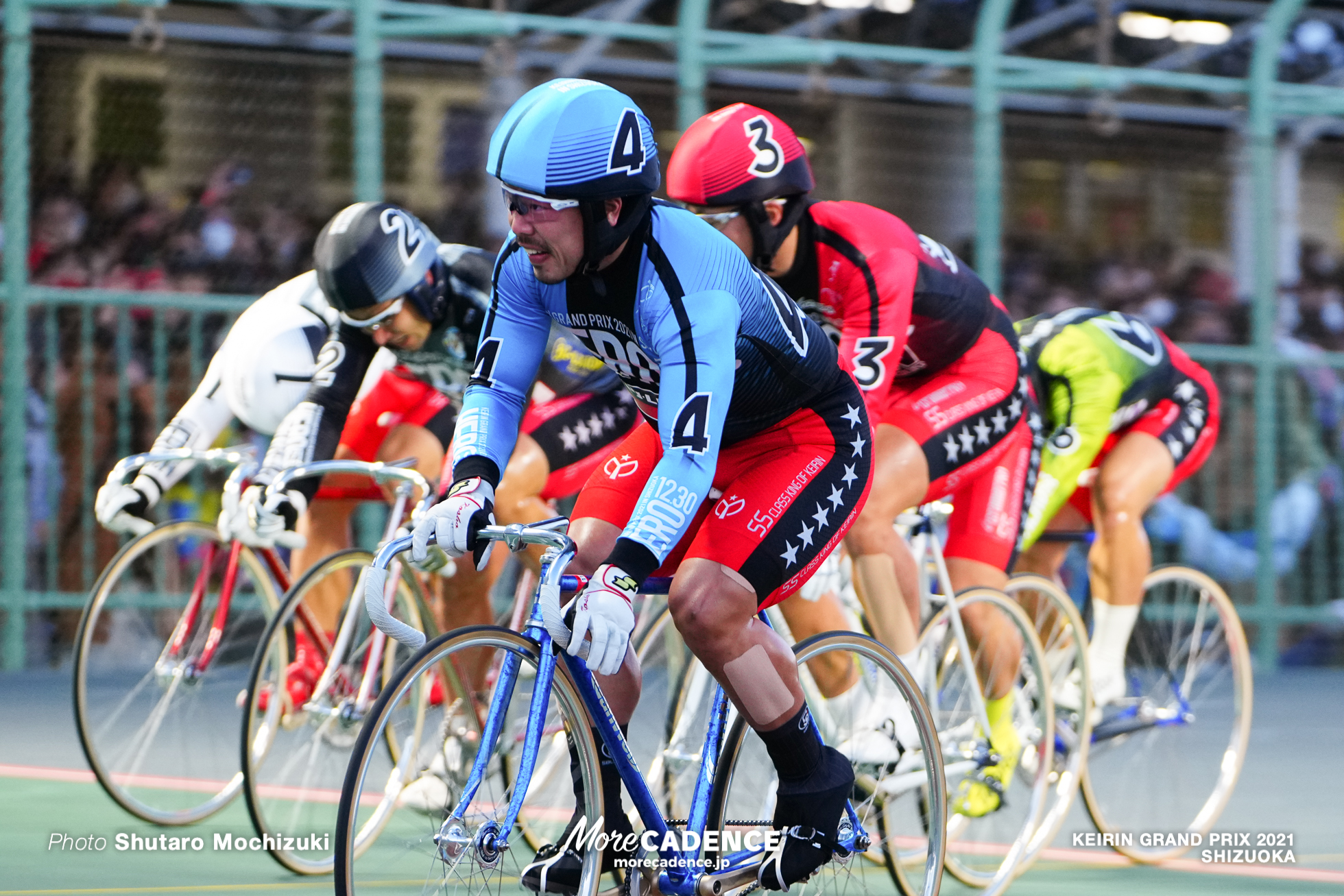 賞金1億円！元BMXライダー古性優作が初優勝・KEIRINグランプリ2021