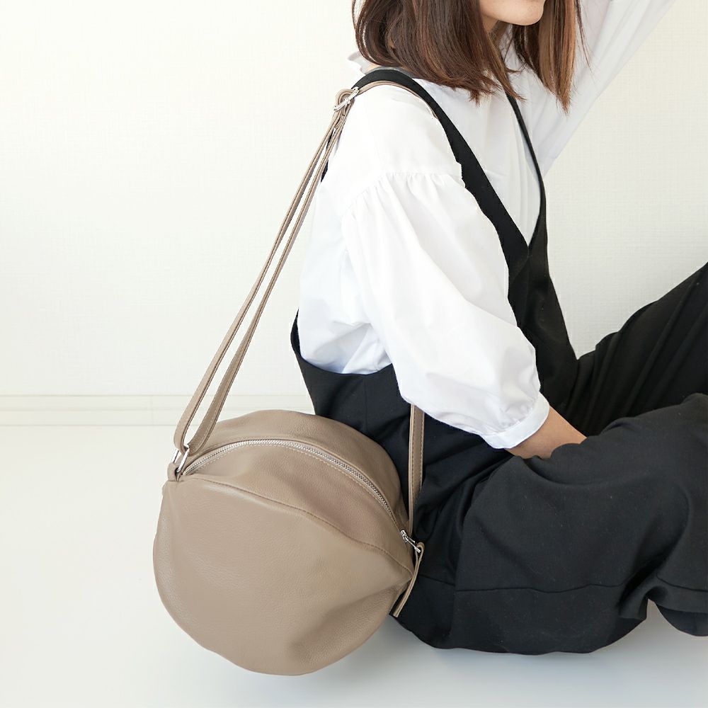 ころんとポーチMサイズ【本革】細紐（グレーベージュ） | もりのがっ