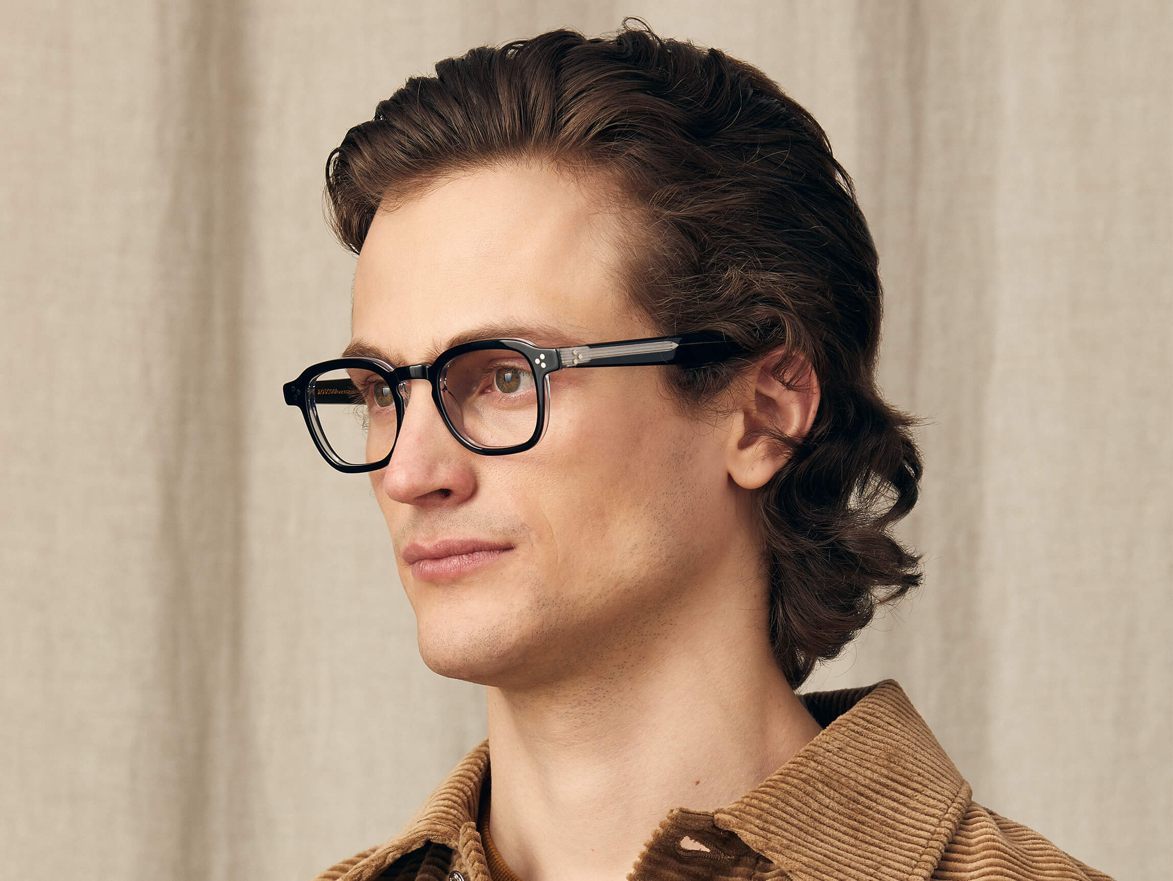 MOMZA | タイムレスなスクエアGlasses| MOSCOT