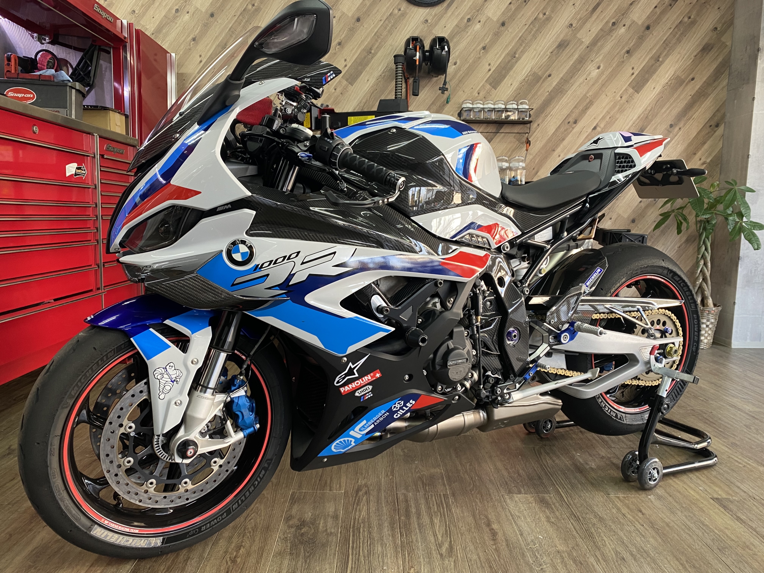 BMW M1000RR ISAスプロケット交換 | MOTO HASSY (モトハッシー)