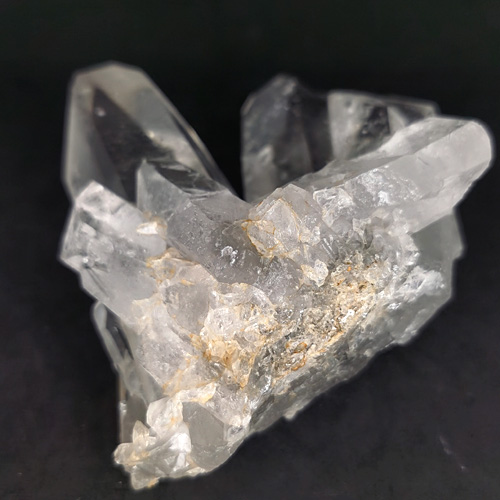 水晶クラスター（台座付き） - ナ・ムー オンラインショップ