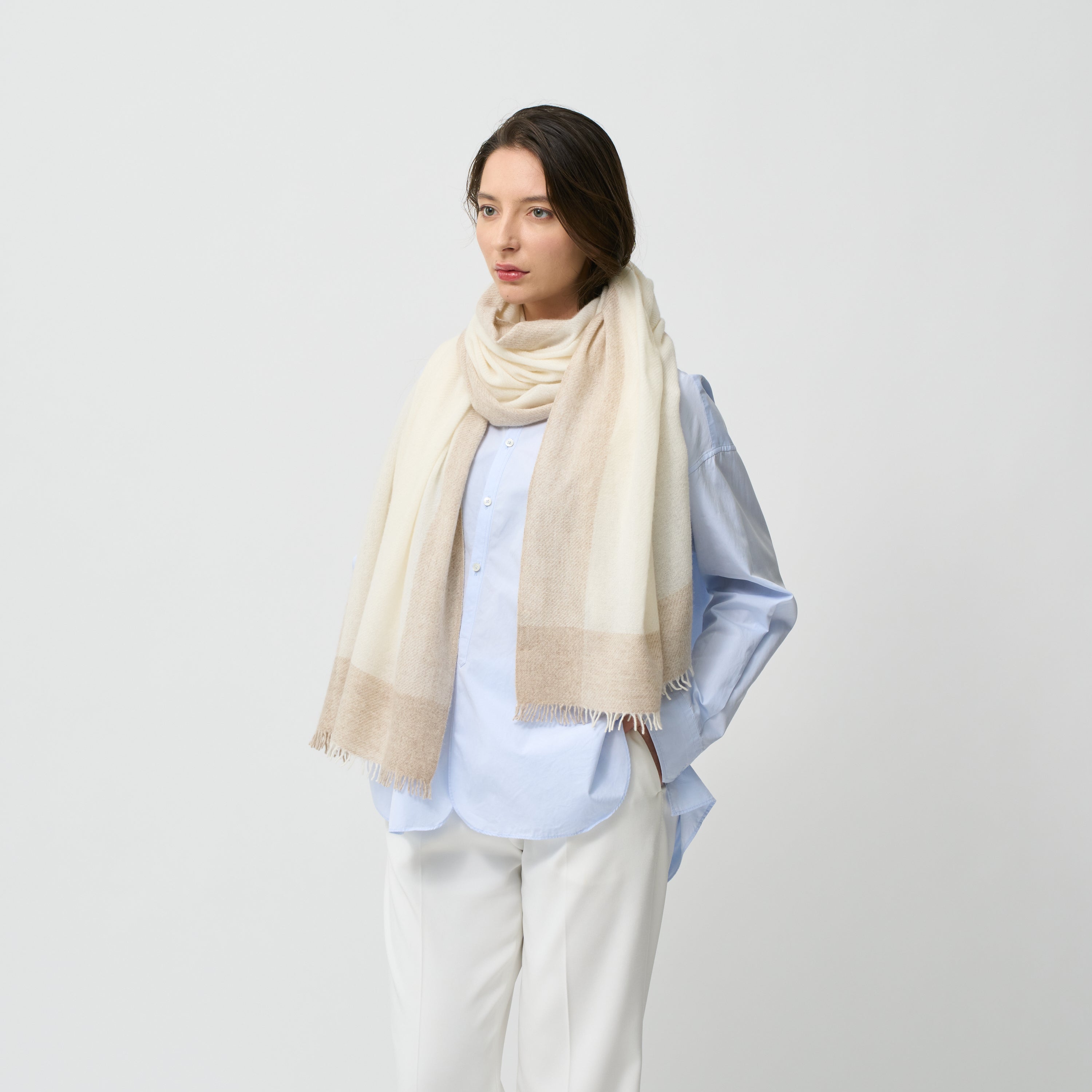 baby cashmere fulled soft stole(ベビーカシミヤソフト糸縮絨ストール)