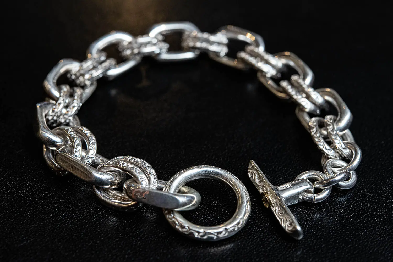 HIDEO MOTOIKE K18メタル付ウエダハンドメイドチェーンブレスレット