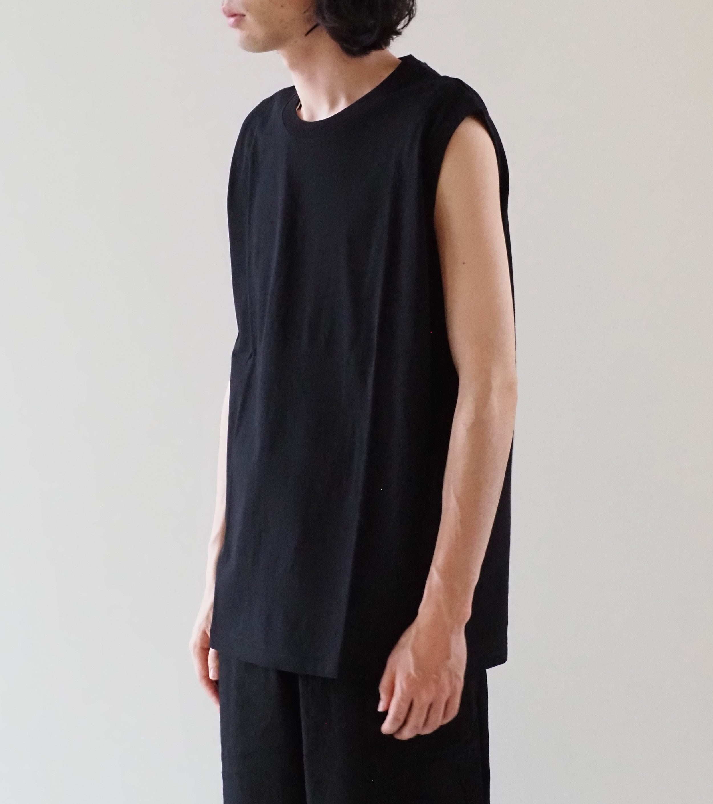 COMOLI Cotton Jersey Sleeveless, Black – Navyblue