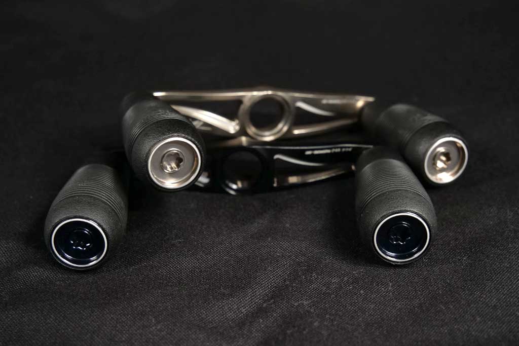 R*y様 VARIAL mk2 ノブ ホイールキャップ ブラック バリアル DR