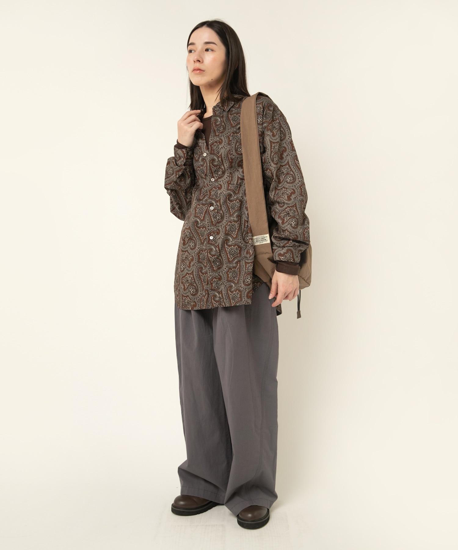 B2919 ヴィンテージペイズリーシャツ(F チャコールグレーベース