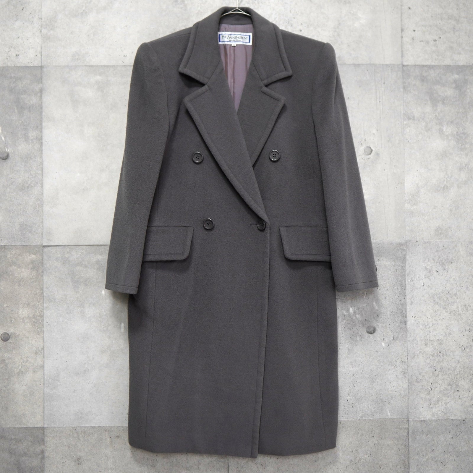 ysl-902348_1600x.jpg?v=1731226171