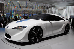 第40回東京モーターショー2007 - モーターショーの花形、近未来