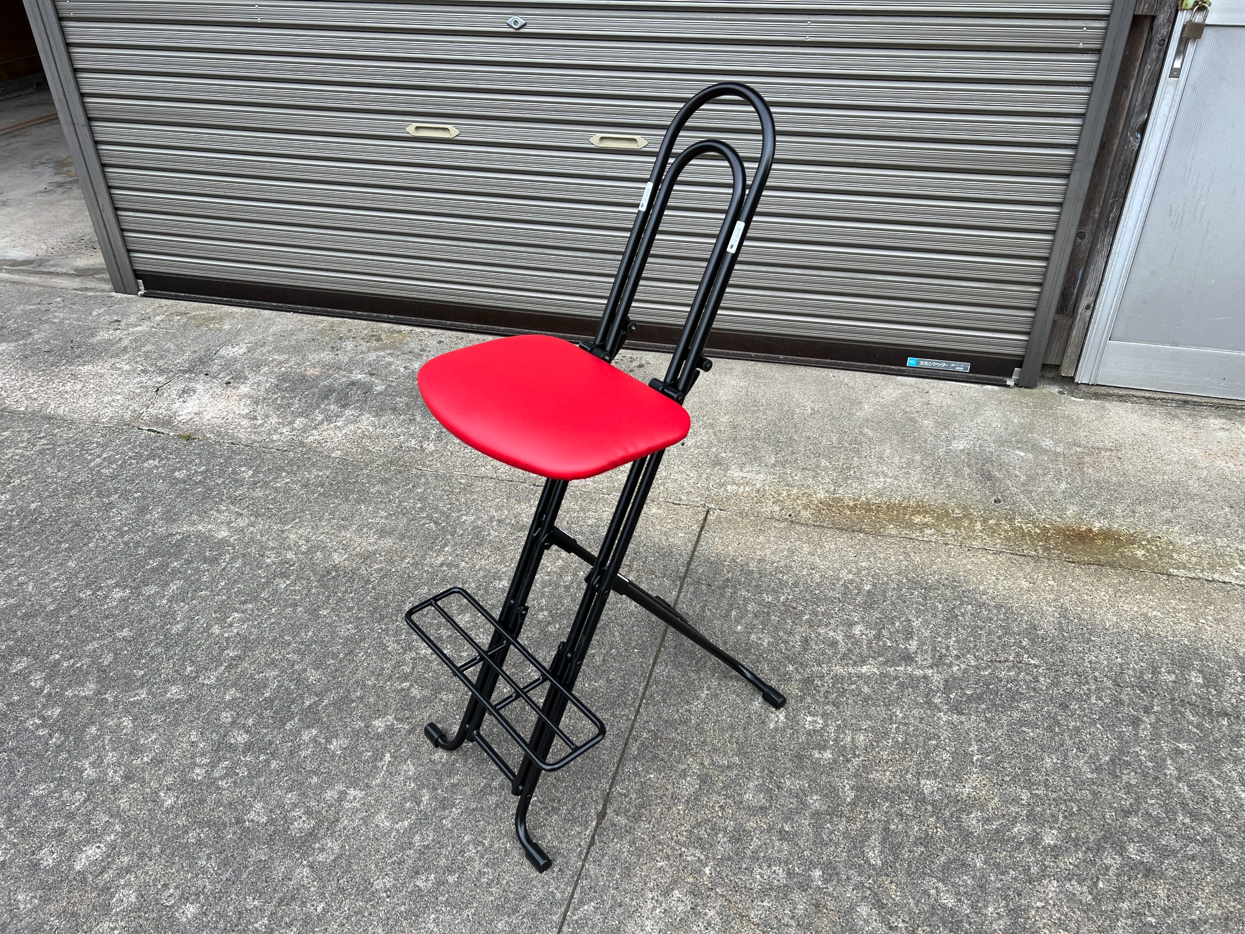 最高のギター演奏用チェア・【ルネセイコウ】楽器演奏用折りたたみ椅子