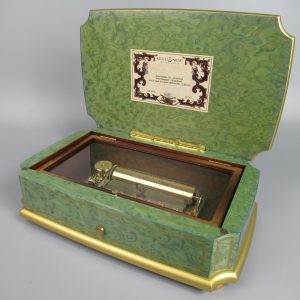 REUGE（リュージュ）の値段は？最高峰オルゴールの特徴と価格相場を