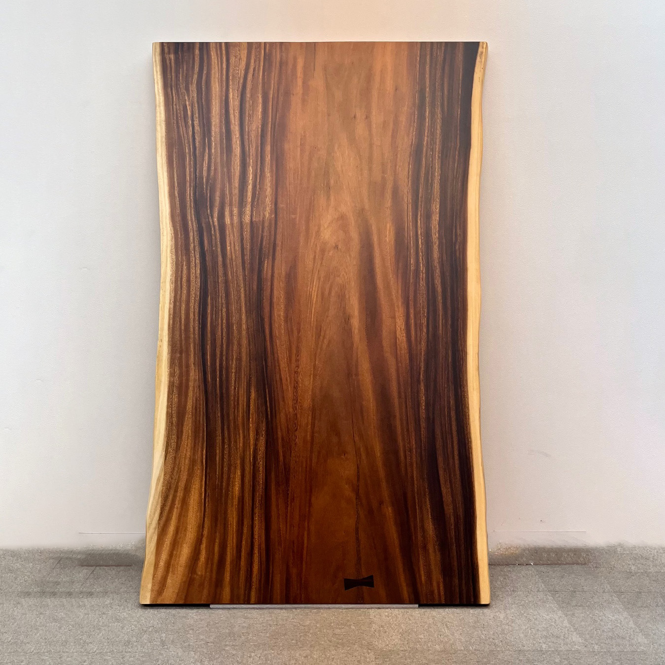 モンキーポッド一枚板 | 家具の西口木工