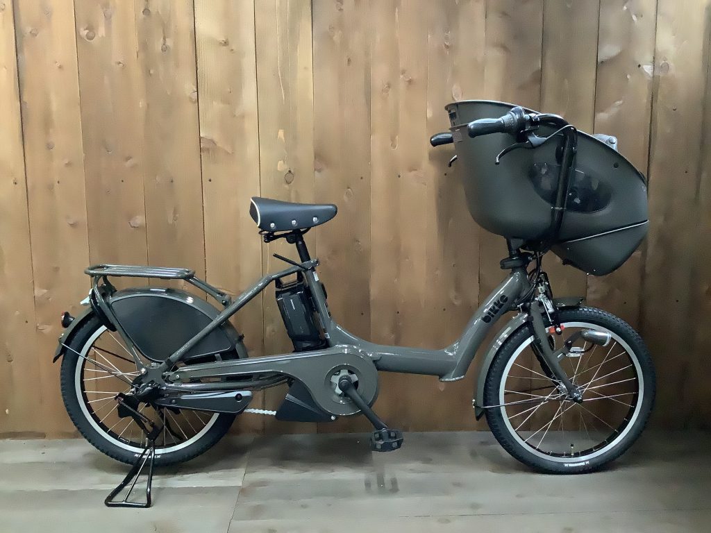 bikke POLAR カーキ26万円相当ヘルメット追加