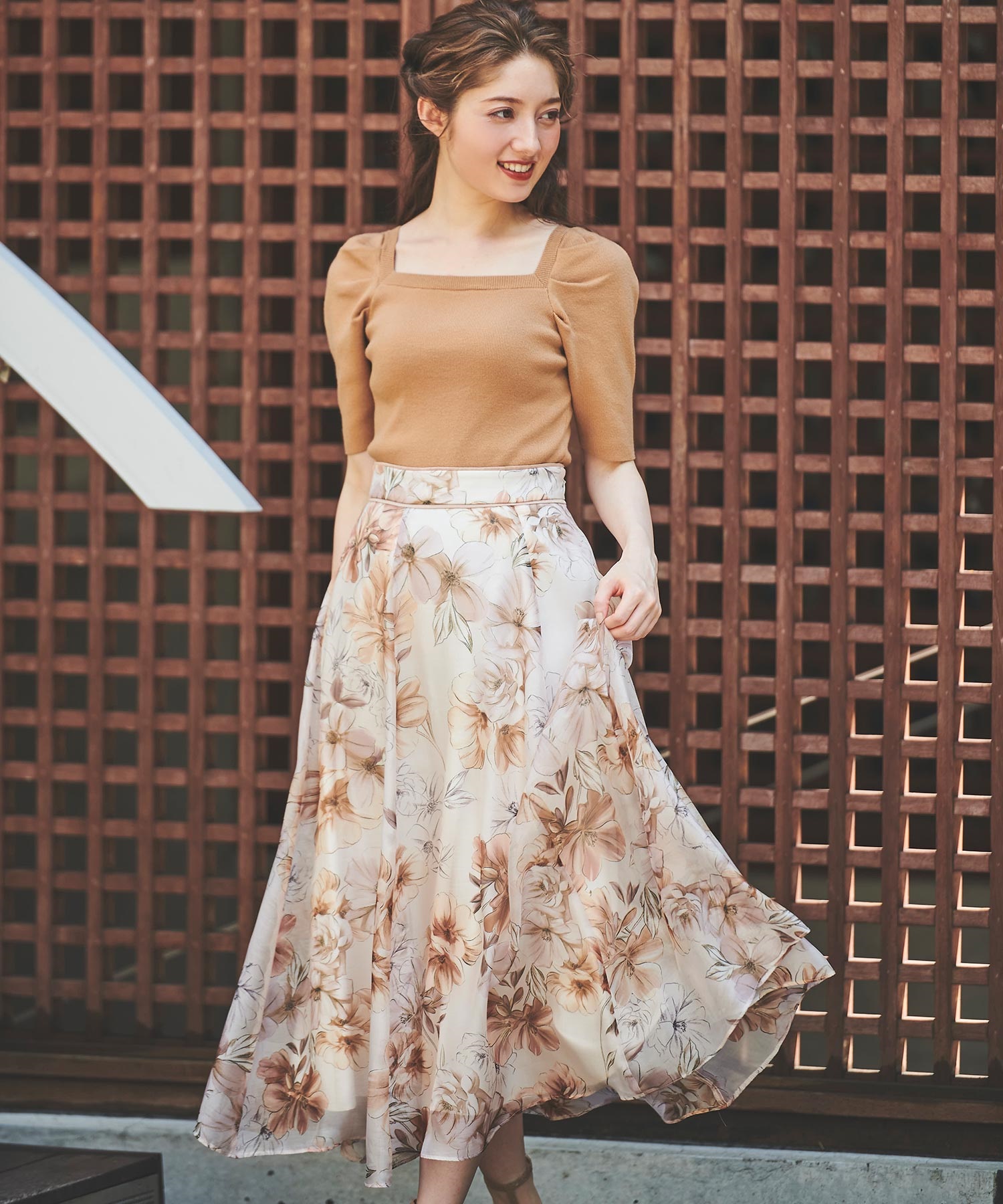 シャインフラワープリントスカート | フレアスカート | NOELA OFFICIAL