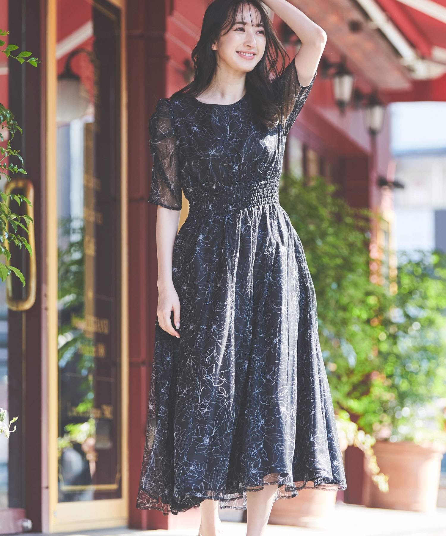 フラワープリントチュールワンピ | ロングワンピース | NOELA OFFICIAL