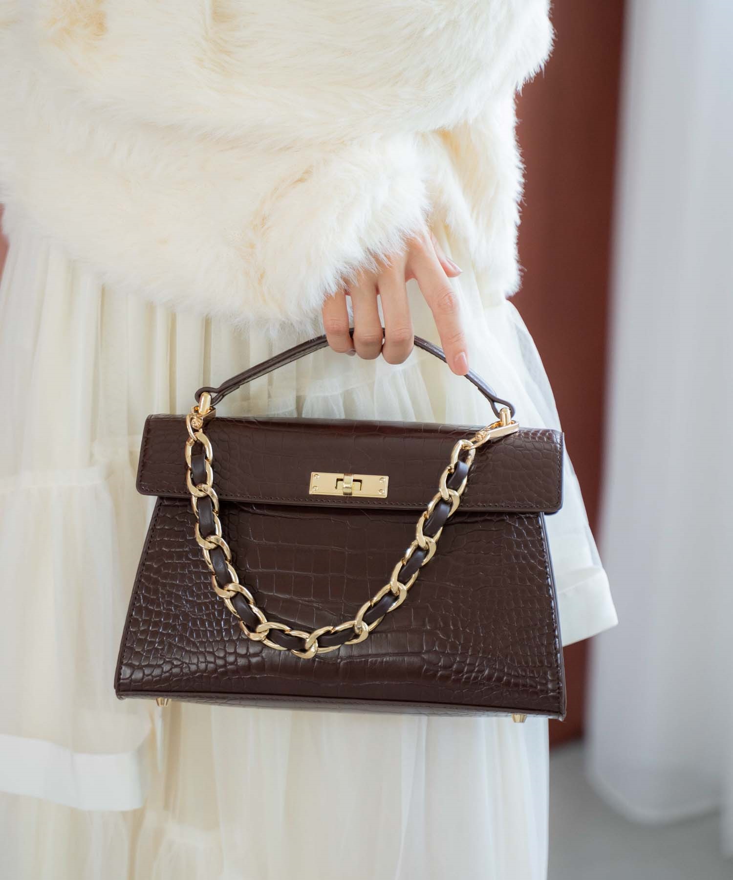 チェーンハンドルバッグ | バッグ | NOELA OFFICIAL WEB STORE