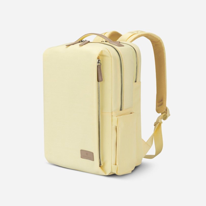 Nordace Siena Pro 13 旅行用の軽量デイリーリュック