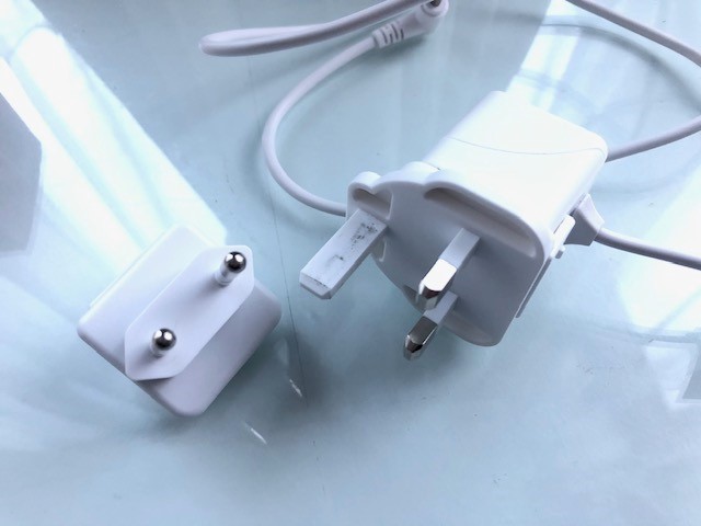 イギリスで購入した海外美顔器【NuFACE Mini】ニューフェイスミニ