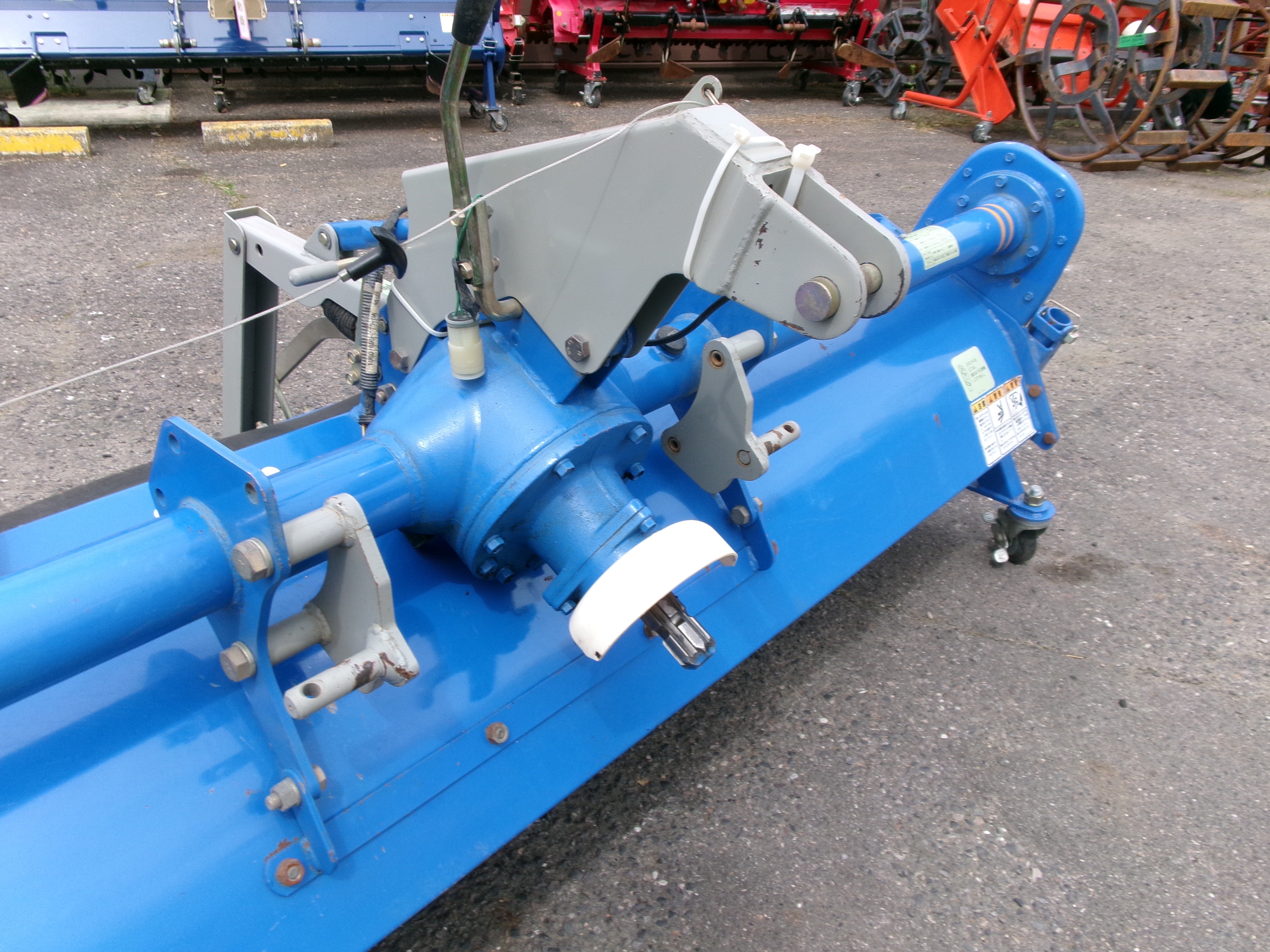 イセキ 中古 ハロー 2m A-1ヒッチ – 農キング