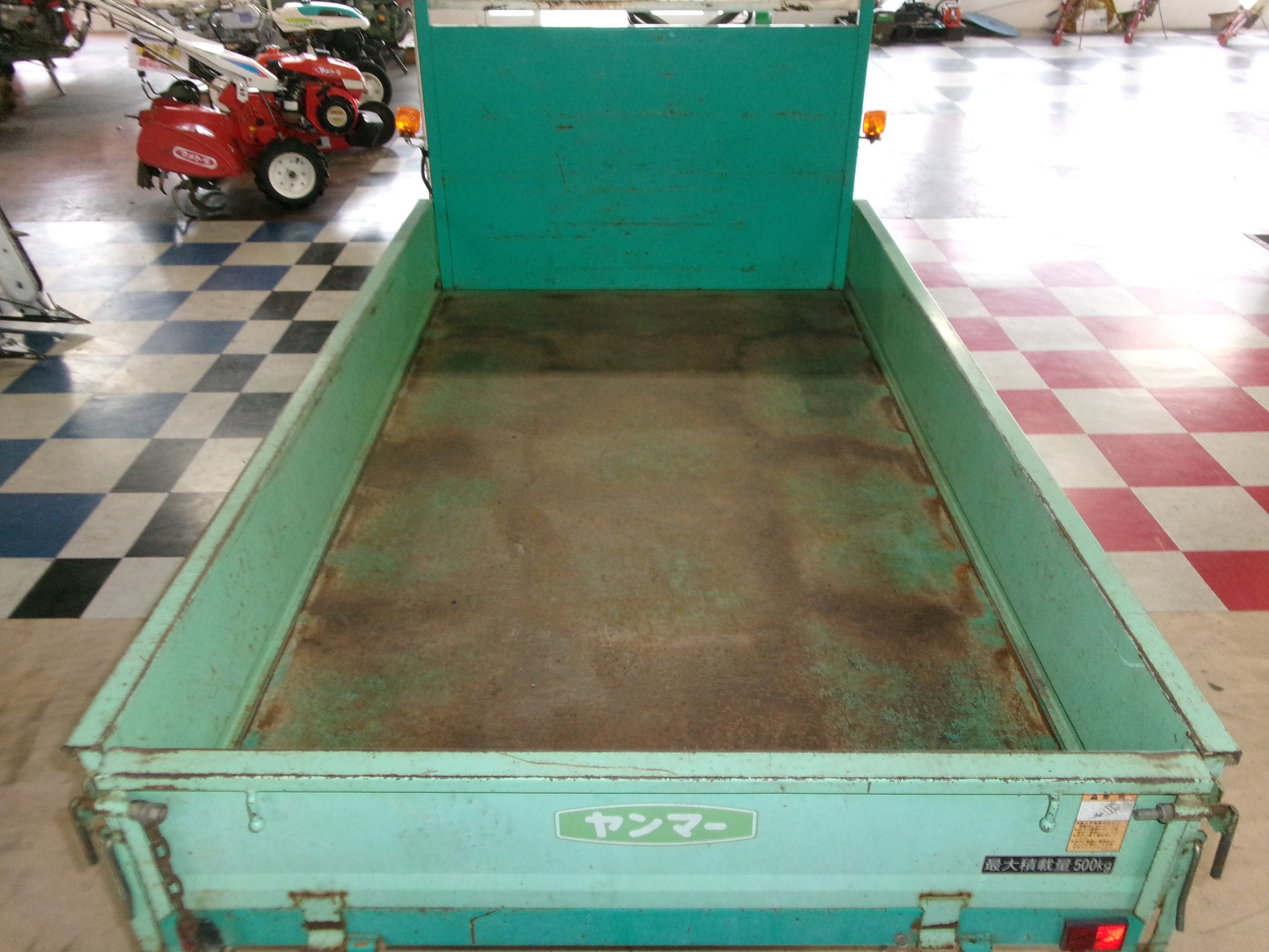 ヤンマー 中古 運搬車 VP8 – 農キング