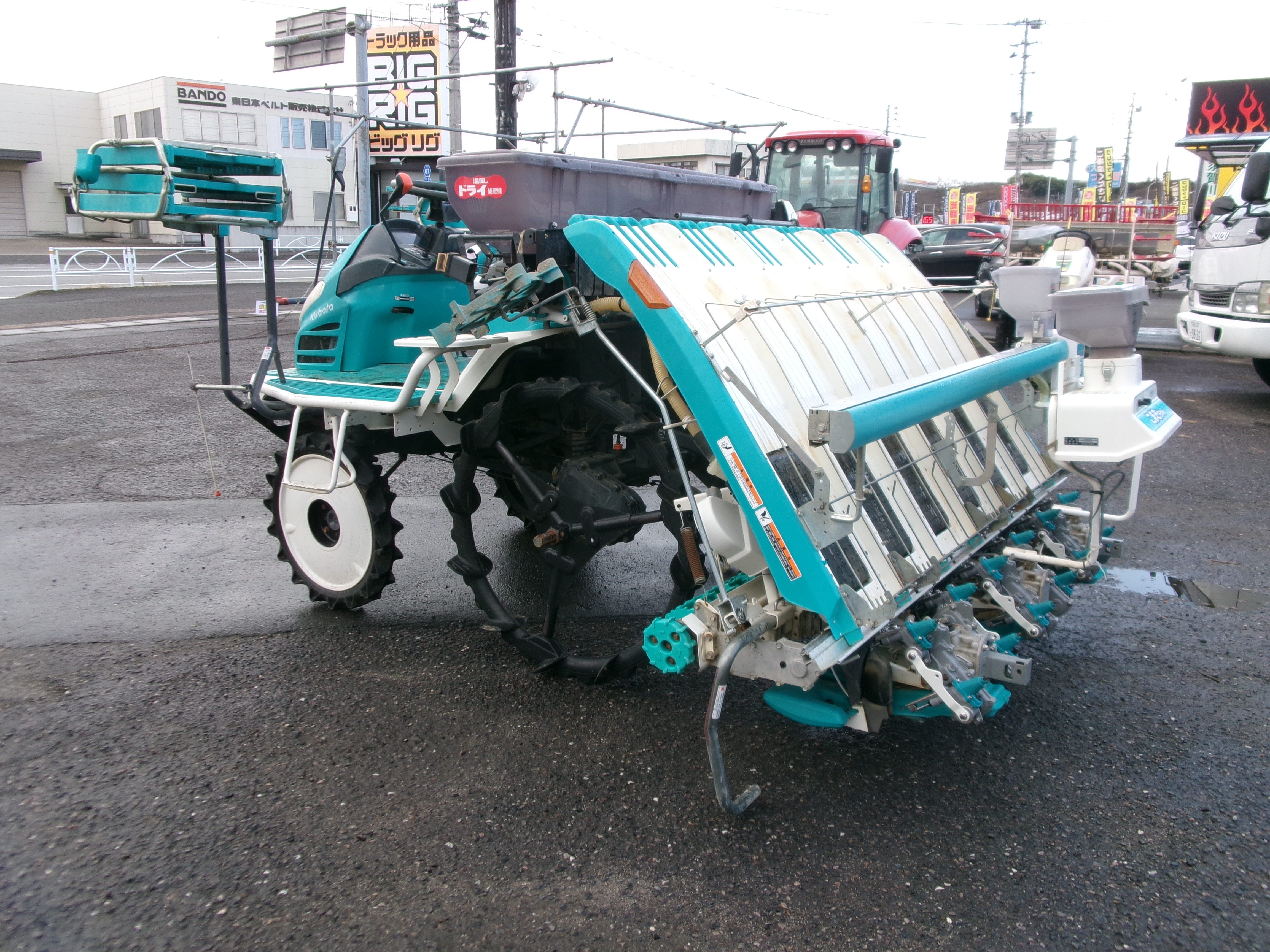 NFTB 廃盤モデル ナイキのNFTBコレクターがNIKEフットサルウェアを紹介