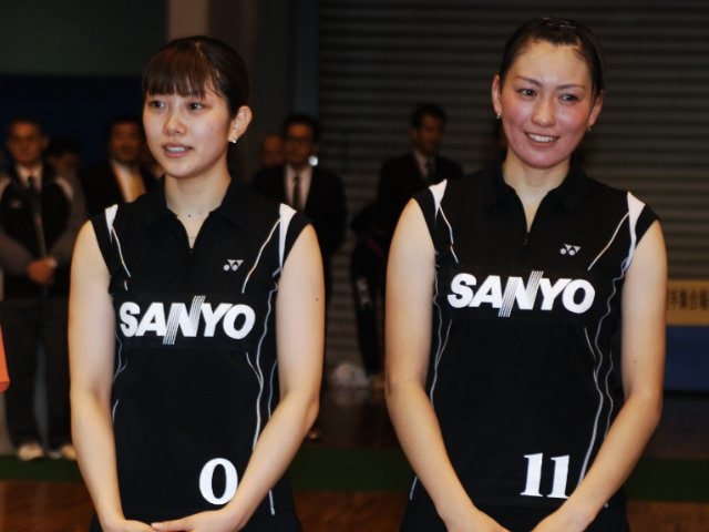 写真集にDVD、異例の人気…「オグシオ」小椋久美子と潮田玲子は