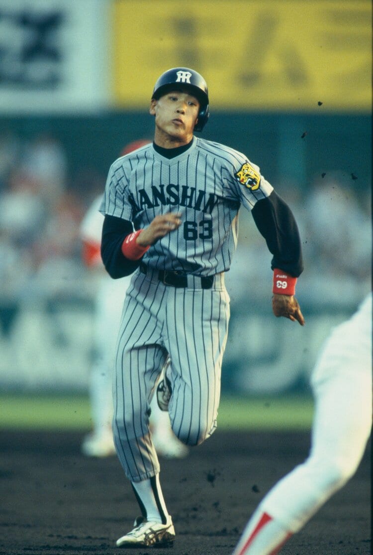 新庄剛志監督”誕生！超ド派手ハーレー登場＆伝説のサヨナラ柵越え