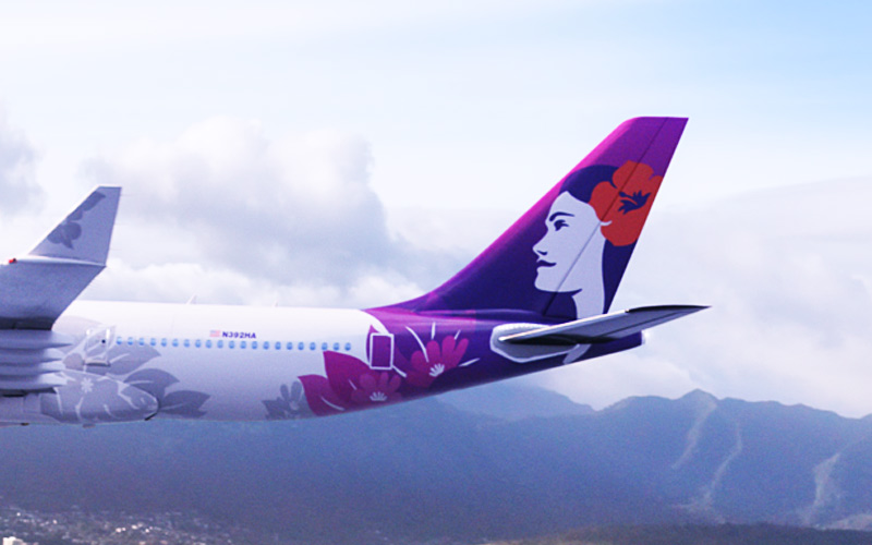 搭乗した瞬間からもうハワイにいる気分になれるエアラインどーこだ