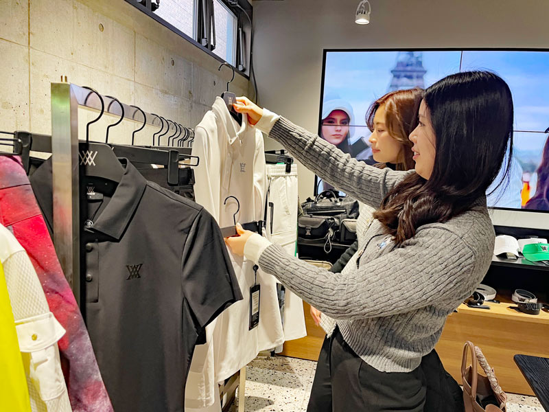 韓国でブレイクのゴルフアパレル「ANEW GOLF」の最新春夏アイテムは