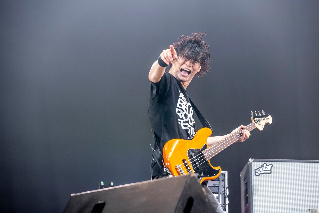 田淵智也（B / UNISON SQUARE GARDEN）（Photo by Viola Kam［V'z