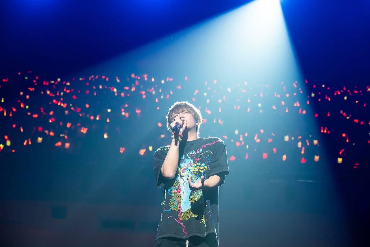 めいちゃん 銀テープ ミニアクリルスタンド 武道館 めいちゃん