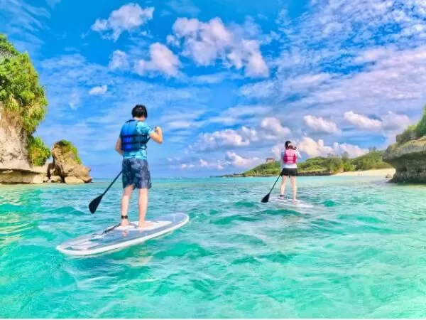 美ら海水族館・古宇利島近く】人気のクリアSUP【90分】＜＜常夏感じて