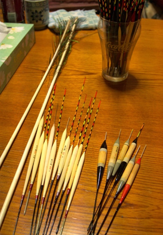 孔雀羽のウキ | 奥会津ミュージアム - OKUAIZU MUSEUM