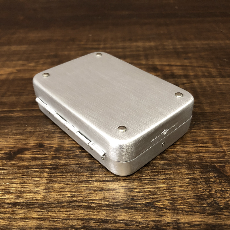 Richard Wheatley Silmalloy Deep Clip Fly Box Swingleaf Type Small