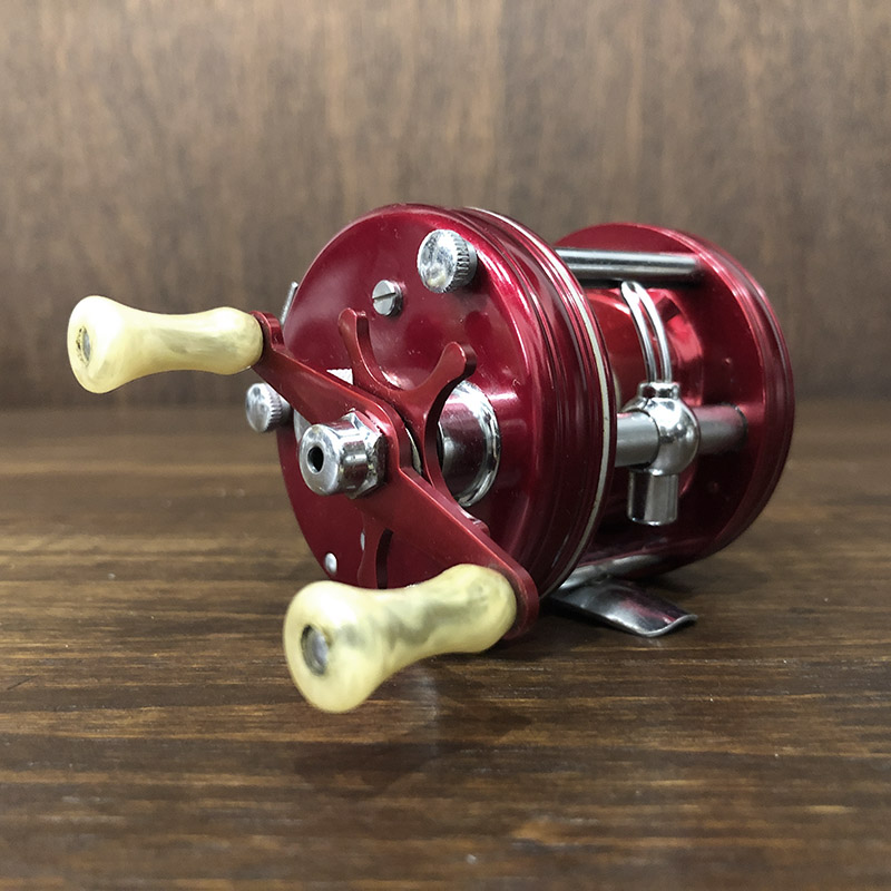 ABU Ambassadeur 5000 ベイトリール レッド アブ アンバサダー 5000 赤