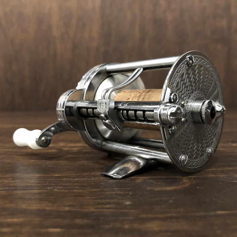 Pflueger Summit Direct Bait Reel Nickel Silver Dead Stock