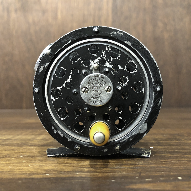 Pflueger Medalist 1492 Round Line Guard Early Model Fly Reel