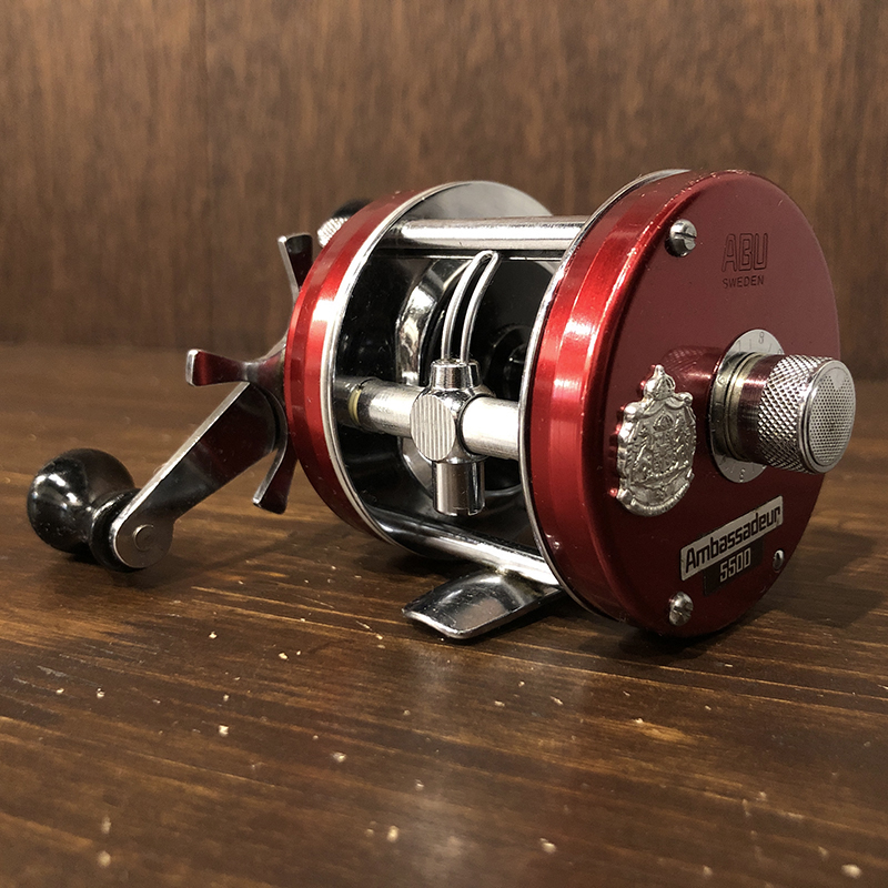 Abu Ambassadeur 5500 Cherry Red Bait Reel New High Speed 780600