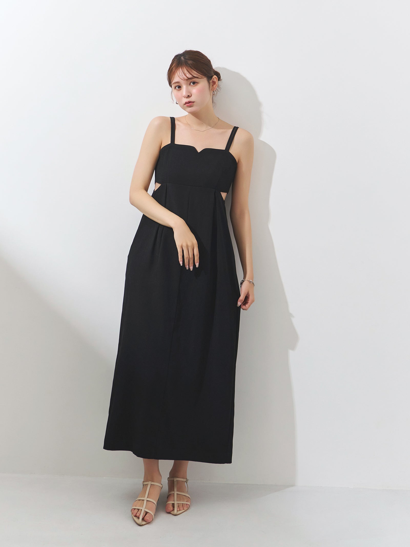 ウエストスリットキャミソールワンピース