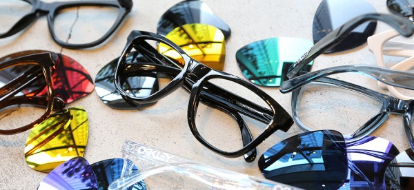 OAKLEY（オークリー）の人気モデルFrogskins （フロッグスキン）に