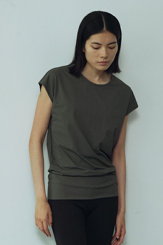 スタッフおすすめ フリーサイズトップスとLサイズボトムス