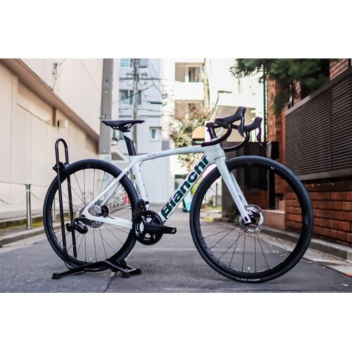 BIANCHI ( ビアンキ ) ロードバイク OLTRE XR3 CV DISC ( オルトレ XR3