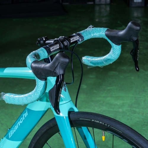 ニコちゃん Bianchi ロードバイク インフィニート xe 町田】「INFINITO