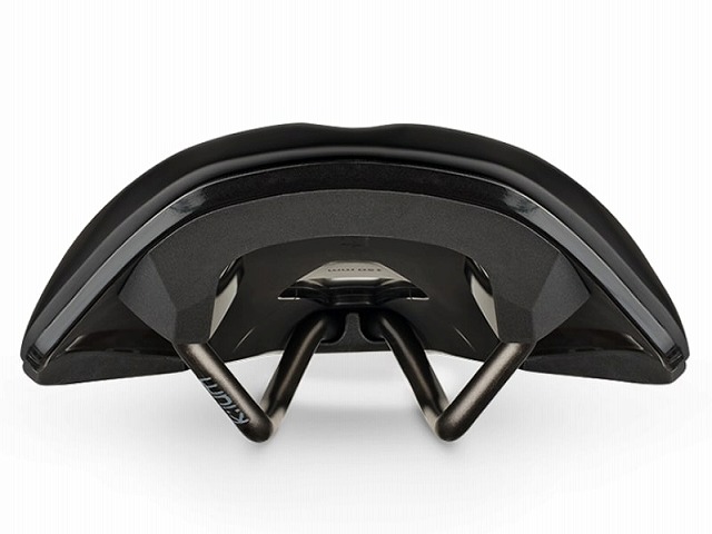 fizik(フィジーク) ARGO TEMPO R3 KIUMレール ブラック 150mm ｜自転車