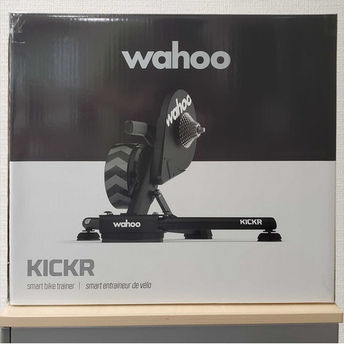 訳アリ品】 Wahoo ( ワフー ) スマートトレーナー KICKR ( キッカー