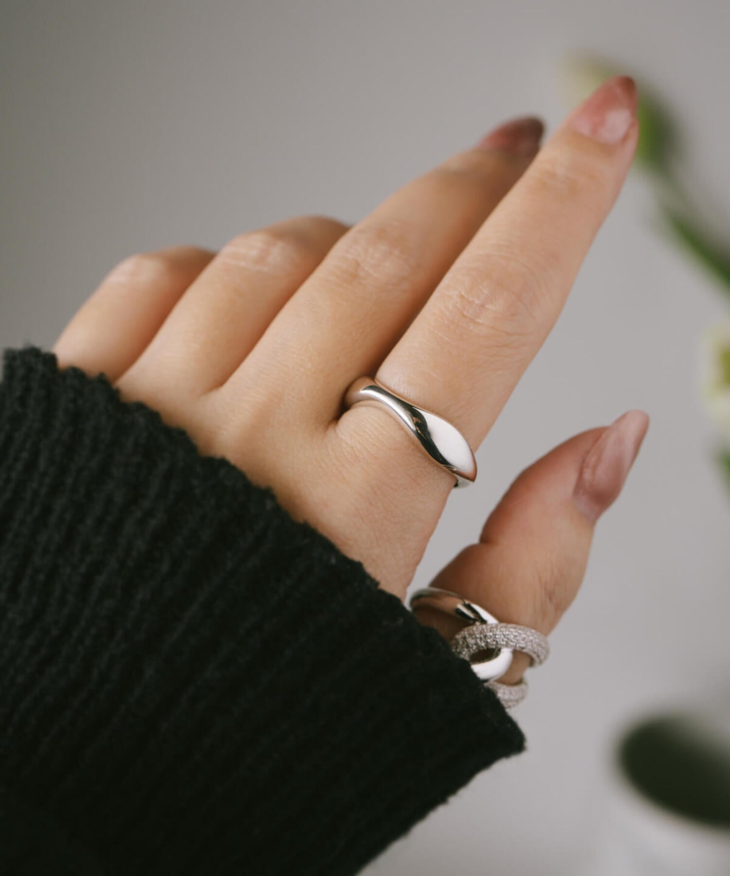 Silver925 Wide Wavy Ring ｜ GREZIO – Ops. Jewelry