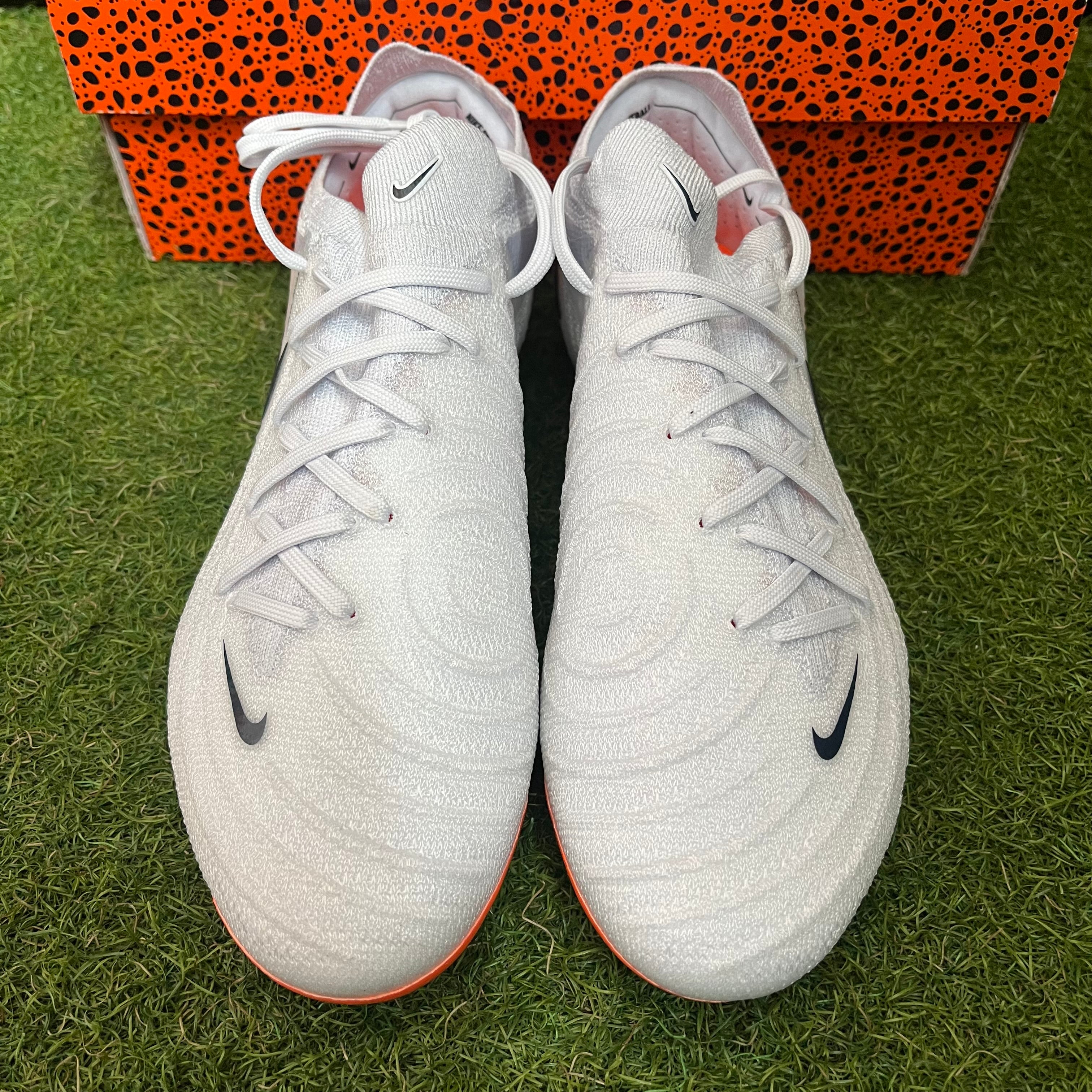 ファントムGX II ELITE AG-PRO OLY P HF4838 900 – 俺の足 サッカー