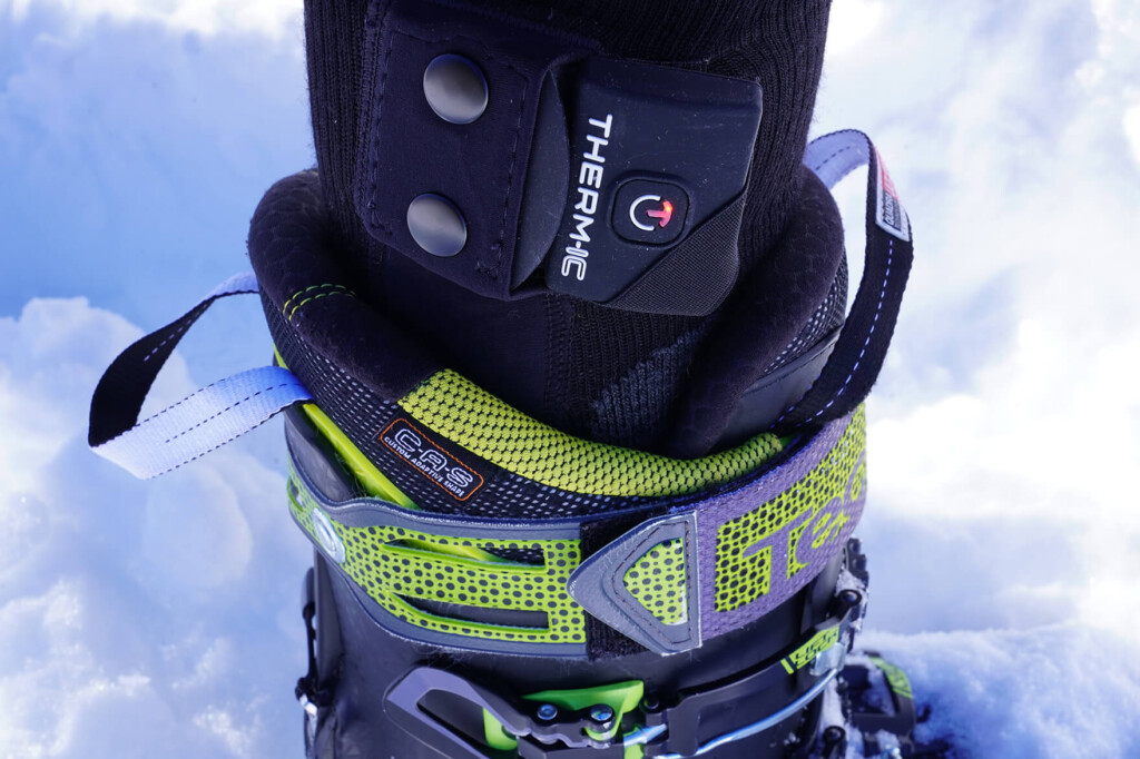 禁断のバッテリー型ヒーティングソックスで凍えた足先は救われたのか