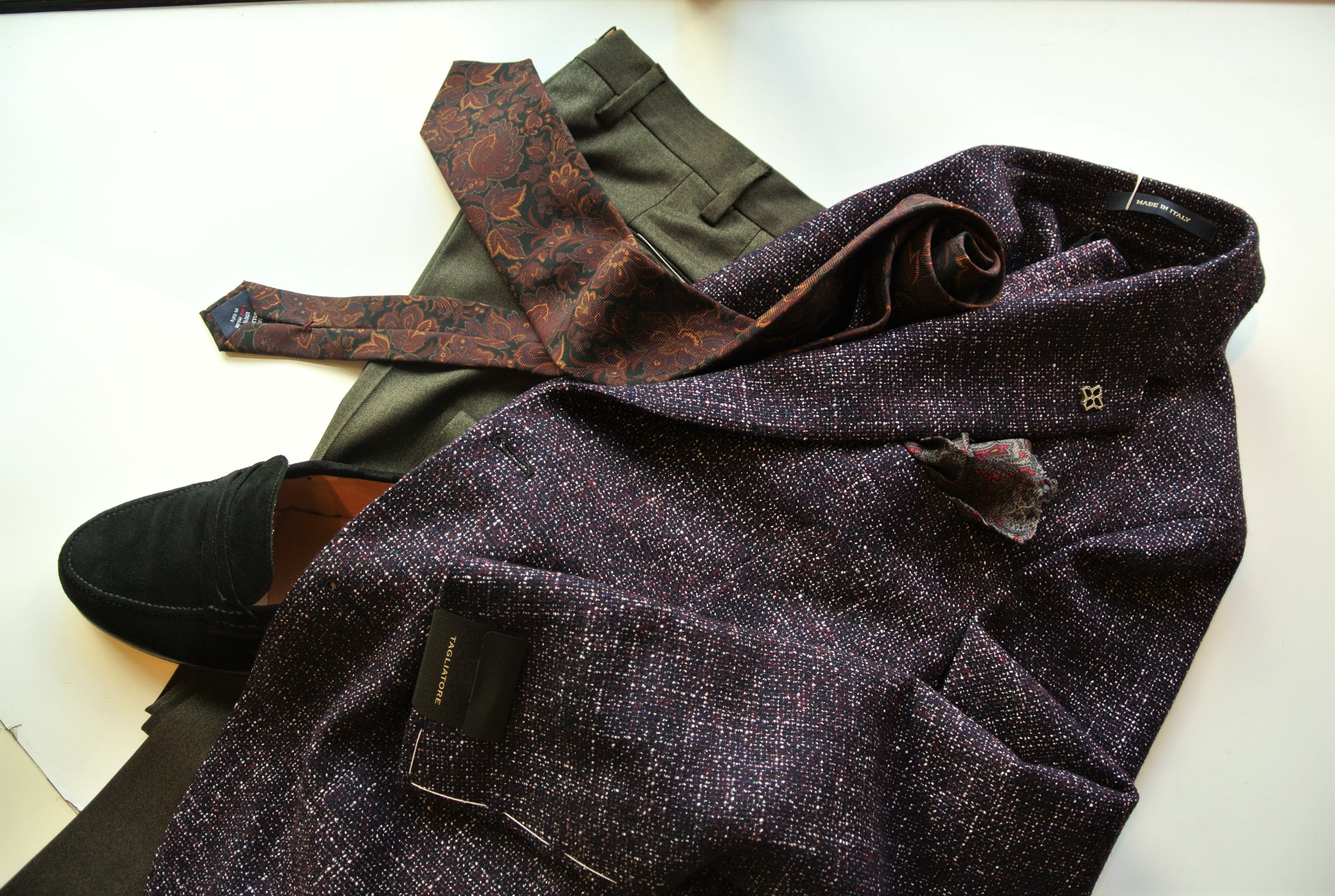 新作】TAGLIATORE(ﾀﾘｱﾄｰﾚ)のツイードジャケット│Oyster 青山