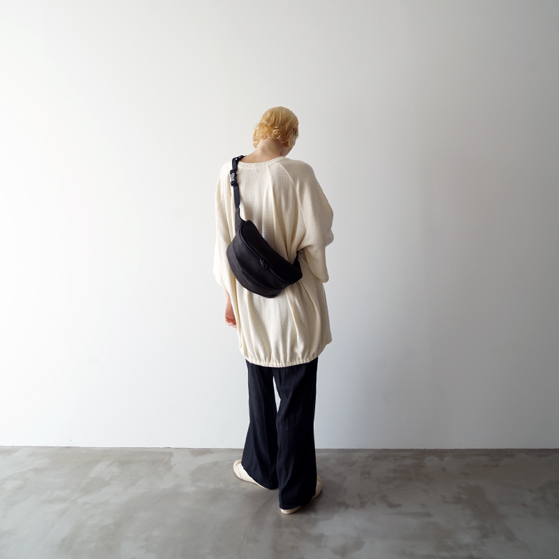 ディアレザー 鹿革製パネルボディバッグ｜軽量・日本製 VU PRODUCT